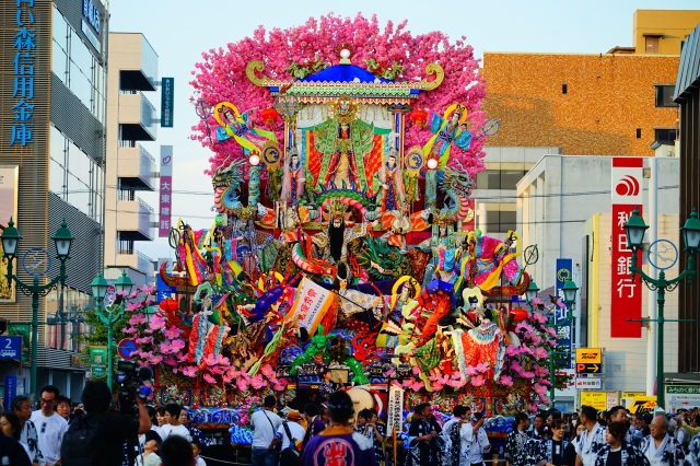 八戸三社大祭